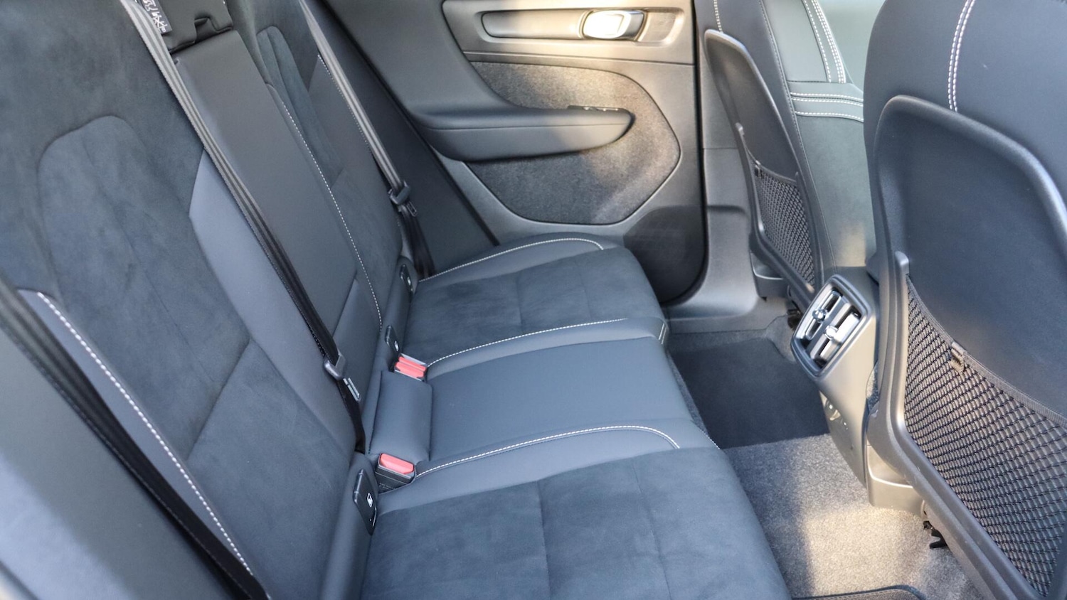 Used Volvo XC40 2025 for sale - 76059293: Photo 6