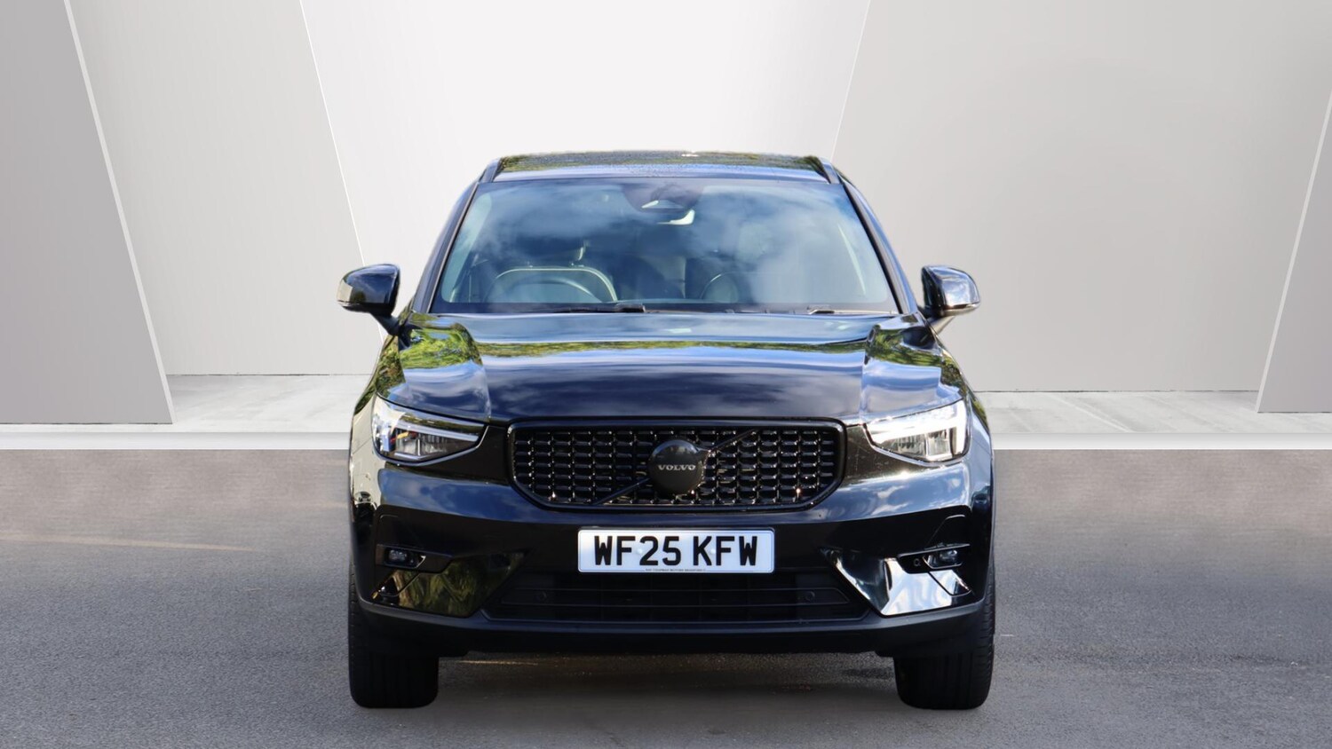 Used Volvo XC40 2025 for sale - 76059293: Photo 8