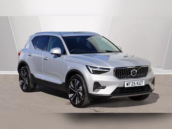 Used Volvo XC40 2025 for sale - 76109720: Photo