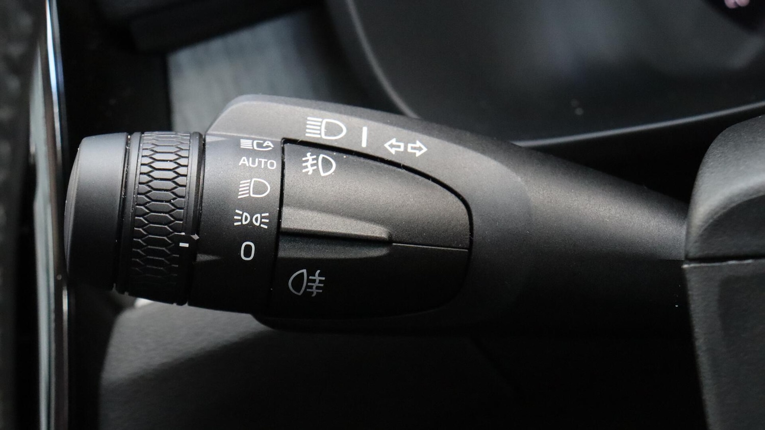 Used Volvo XC40 2025 for sale - 76109720: Photo 20