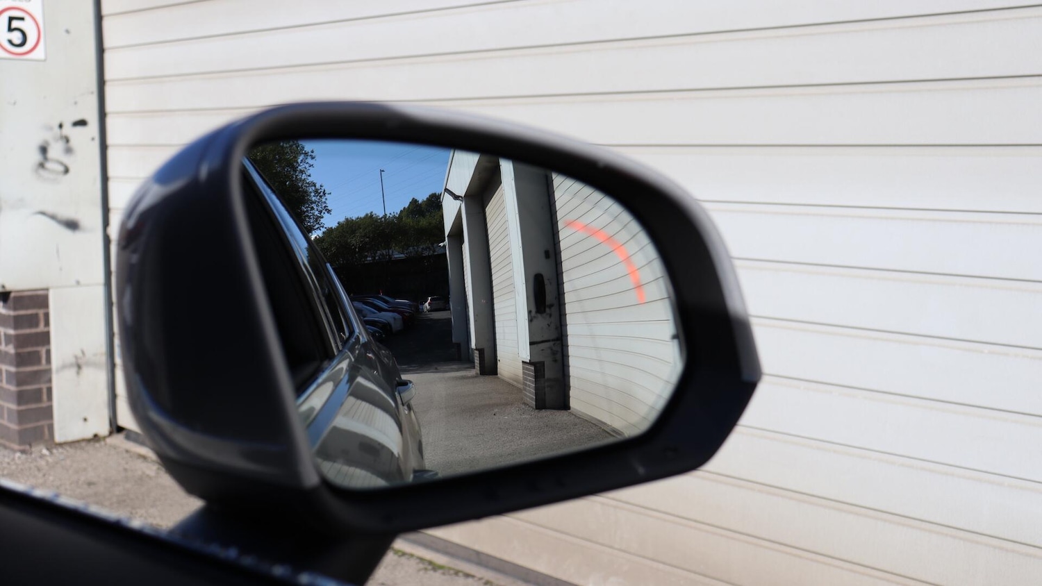 Used Volvo XC40 2025 for sale - 76109720: Photo 32