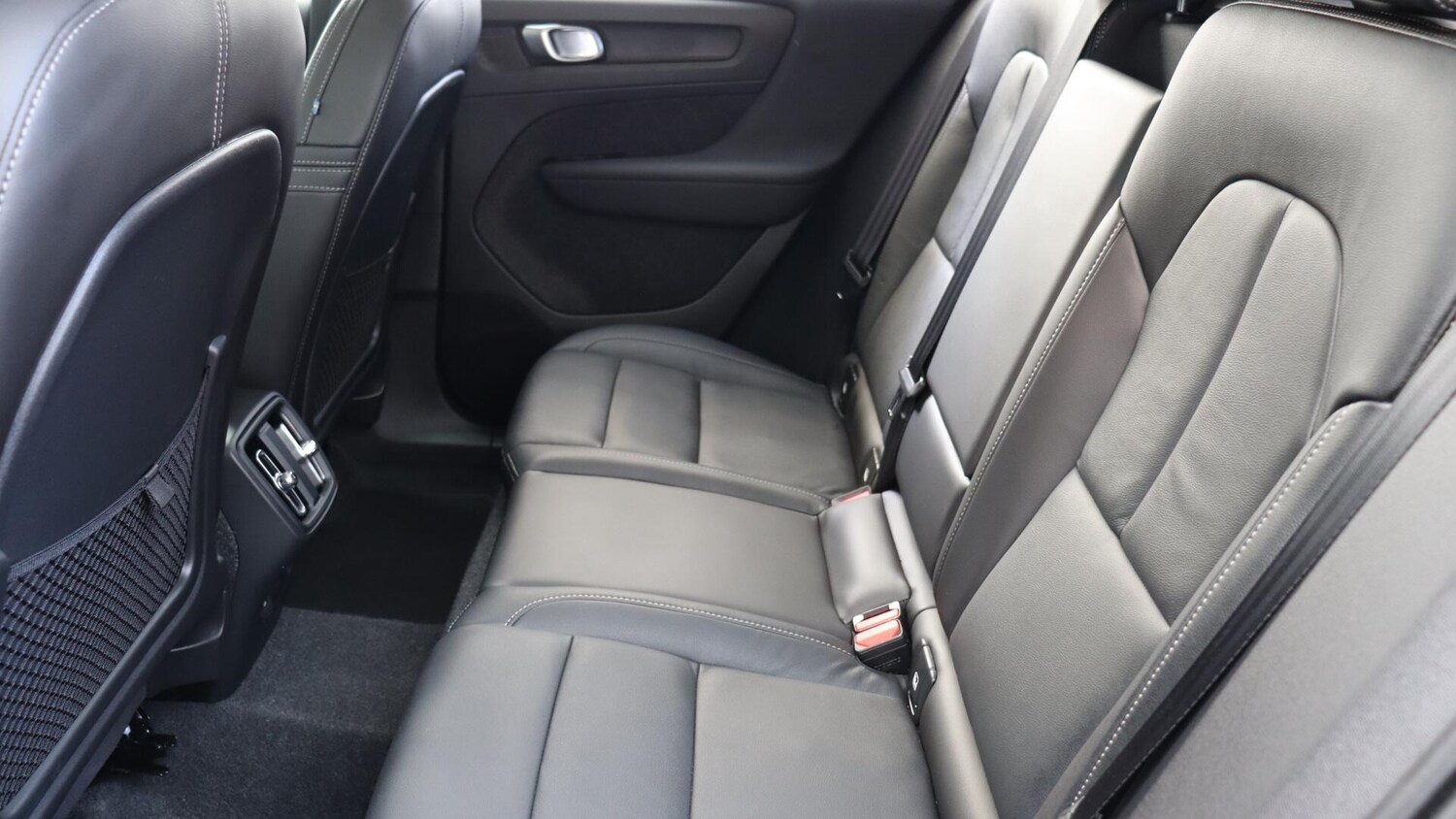 Used Volvo XC40 2025 for sale - 76109720: Photo 33