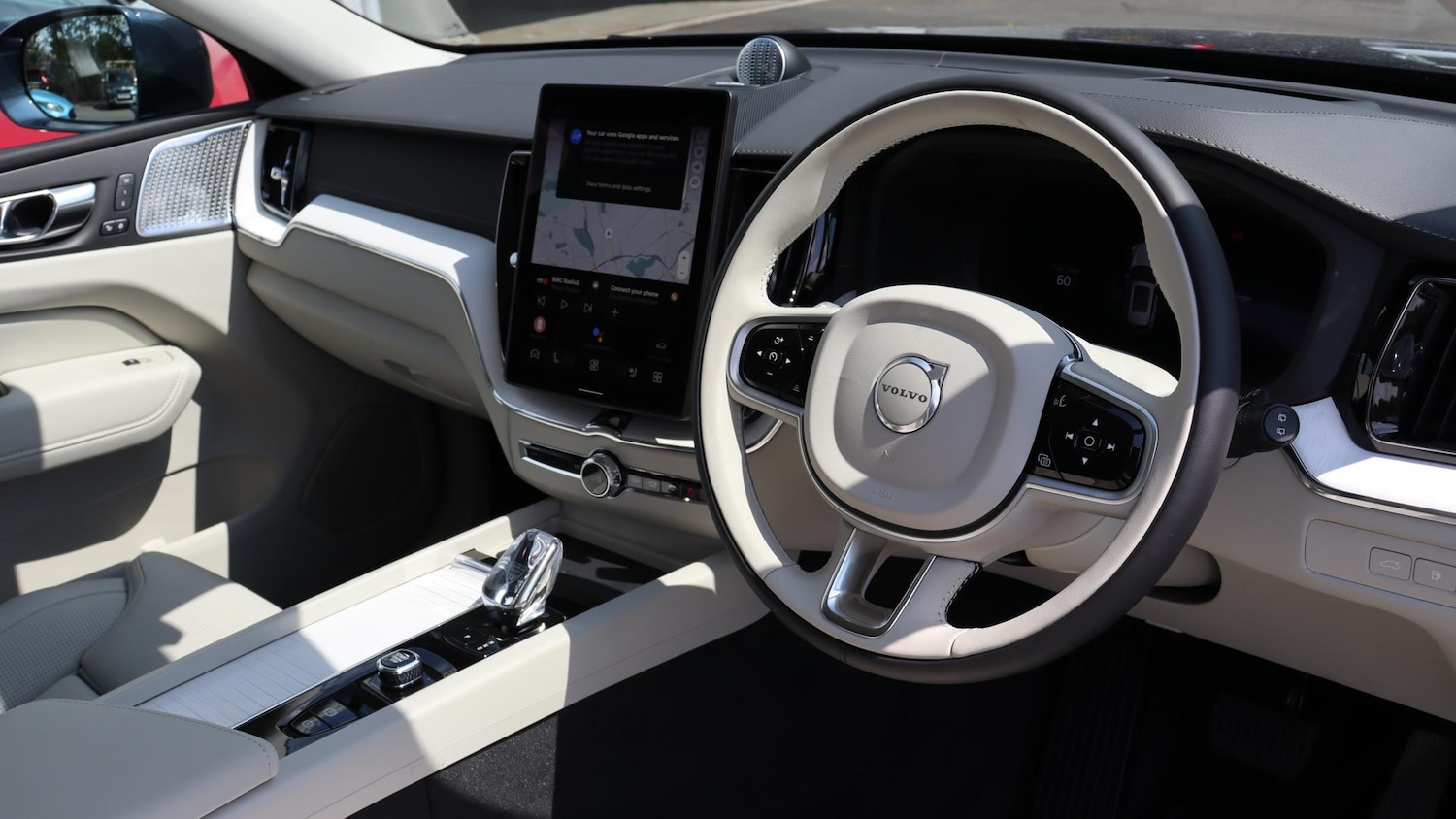 Used Volvo XC60 2025 for sale - 76061016: Photo 4