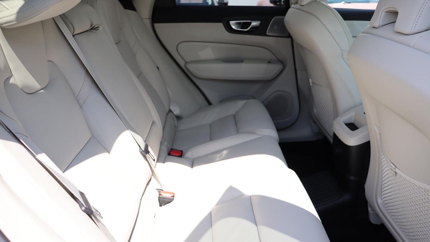 Used Volvo XC60 2025 for sale - 76061016: Photo 6