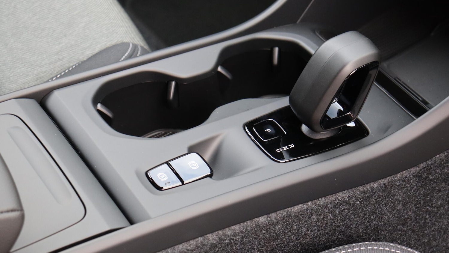 Used Volvo XC40 2025 for sale - 76072611: Photo 26