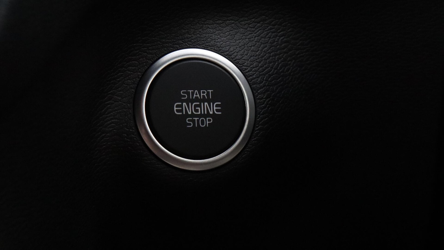 Used Volvo XC40 2025 for sale - 76072611: Photo 27
