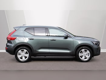 Used Volvo XC40 2025 for sale - 76072611: Photo 3