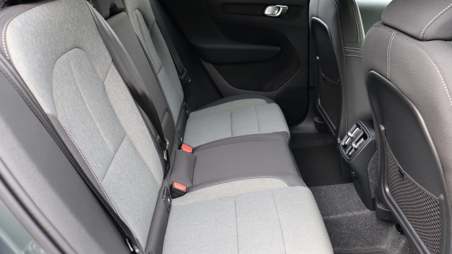 Used Volvo XC40 2025 for sale - 76072611: Photo 6