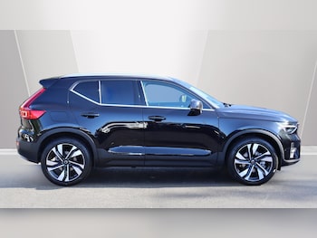Used Volvo XC40 2025 for sale - 76122896: Photo