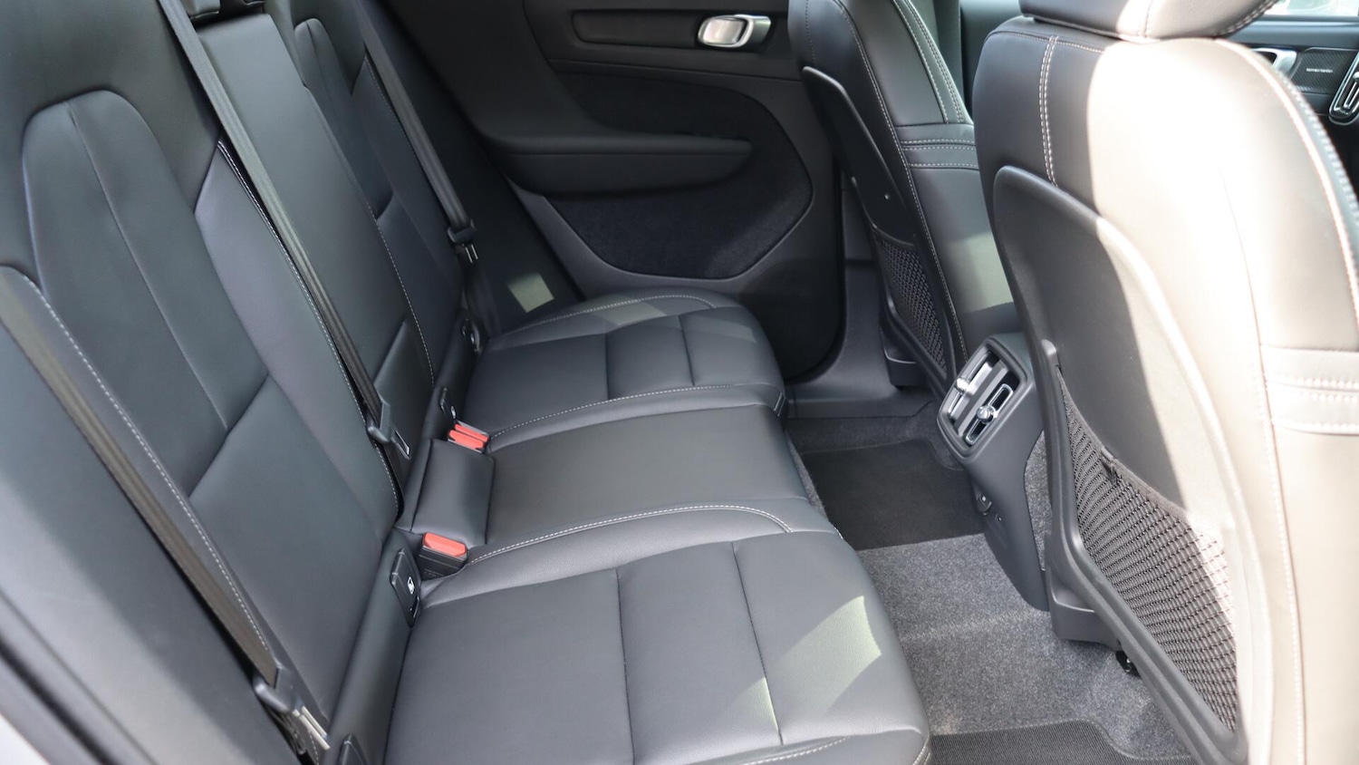 Used Volvo XC40 2025 for sale - 76122896: Photo 6