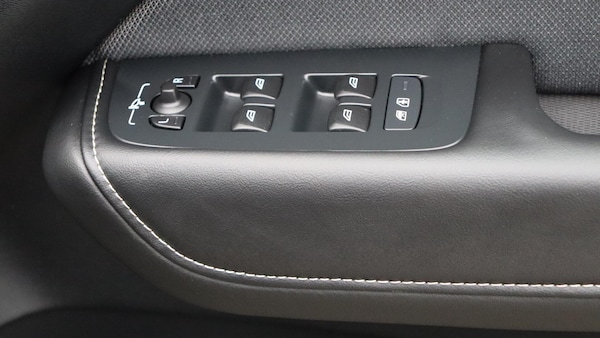Used Volvo XC60 2025 for sale - 76251498: Photo 24