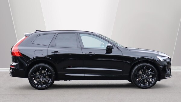 Used Volvo XC60 2025 for sale - 76251498: Photo 3