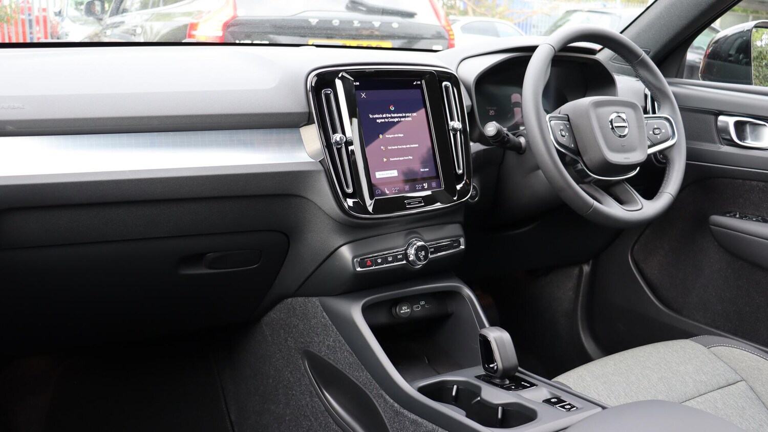 Used Volvo XC40 2025 for sale - 76013811: Photo 14