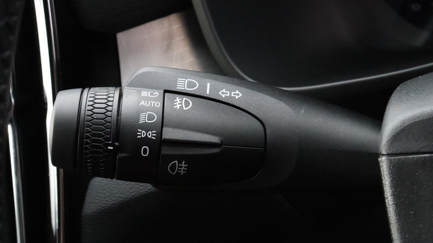 Used Volvo XC40 2025 for sale - 76013811: Photo 20