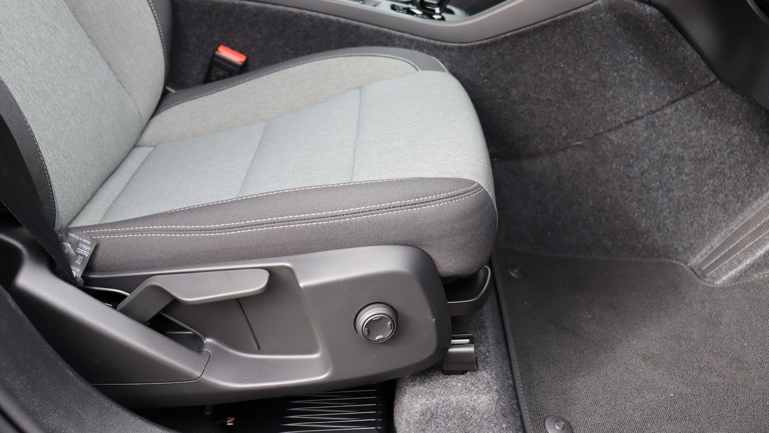 Used Volvo XC40 2025 for sale - 76013811: Photo 30