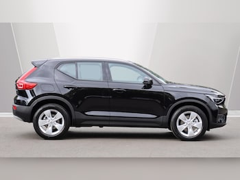 Used Volvo XC40 2025 for sale - 76013811: Photo 3