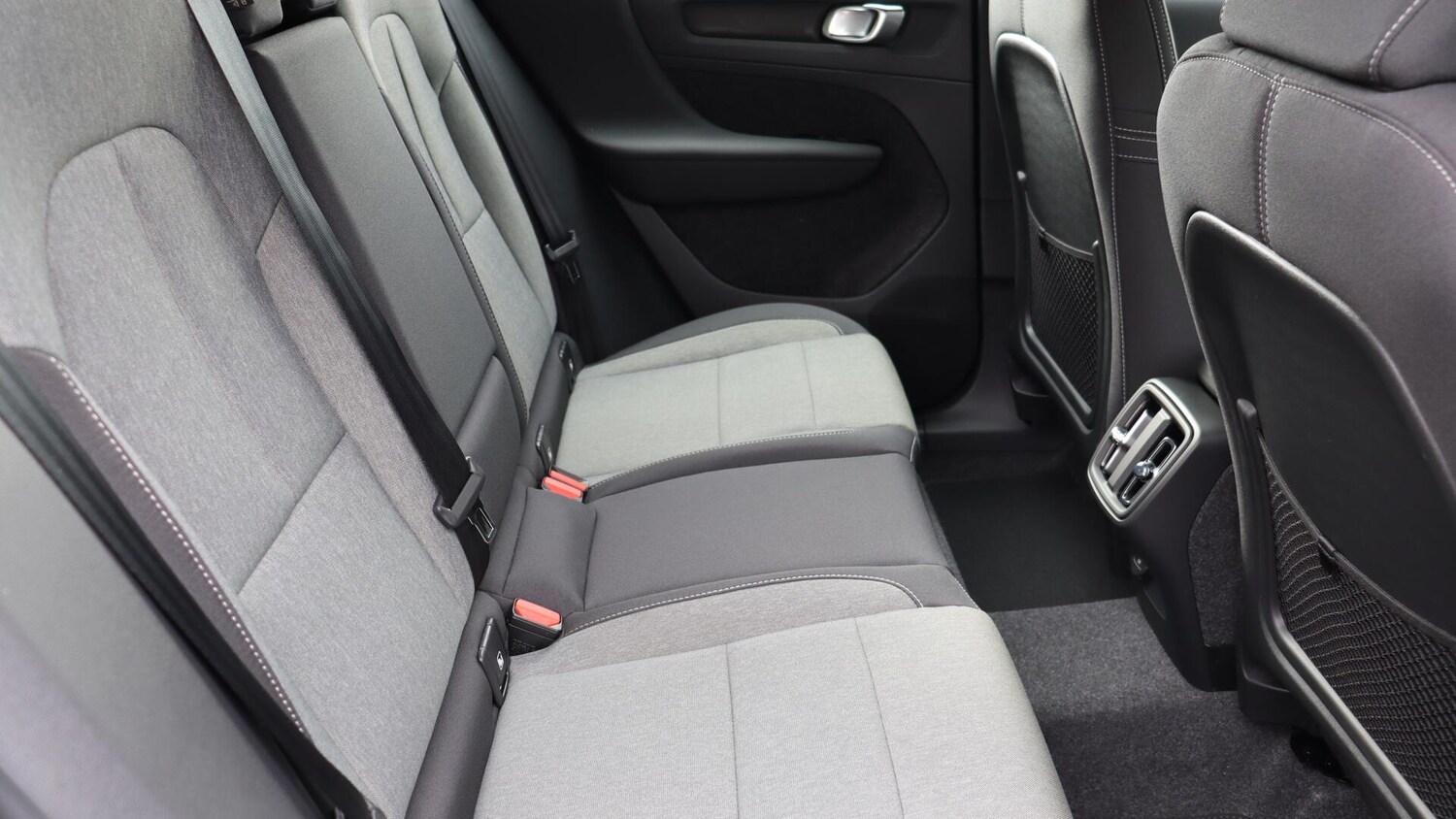 Used Volvo XC40 2025 for sale - 76013811: Photo 6