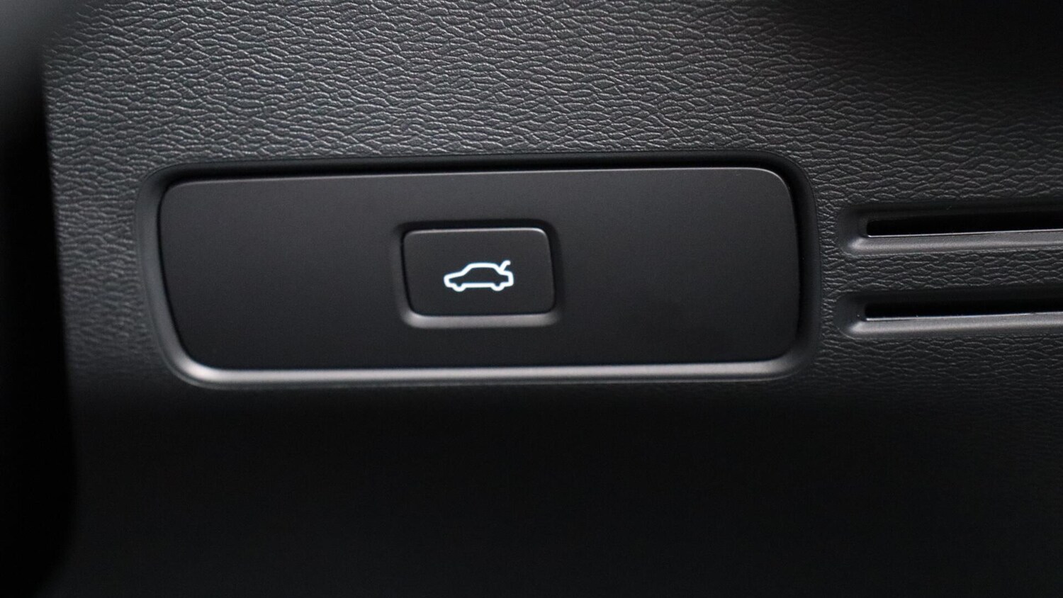 Vehicle 44