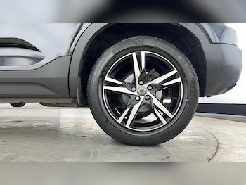 Used Volvo XC40 2021 for sale - 75507485: Photo