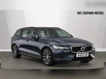 2021 (21) - B3 (P) Momentum (Park Camera, Heated Seats, Cruise Control) 5-Door