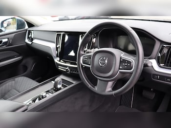 Used Volvo V60 2021 for sale - 75507571: Photo