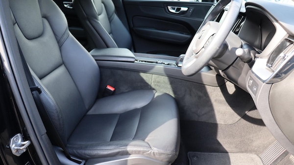 Used Volvo XC60 2021 for sale - 75334216: Photo 10