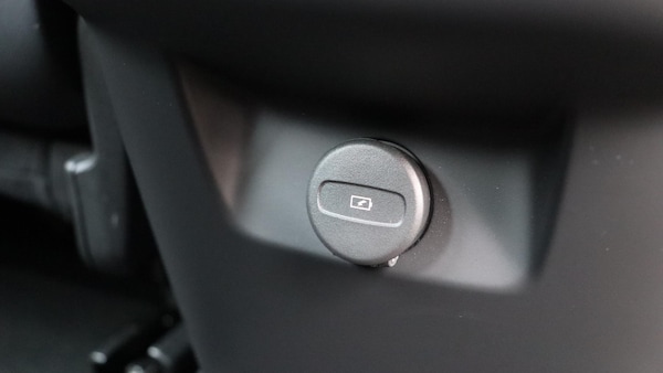Used Volvo XC60 2021 for sale - 75334216: Photo 41