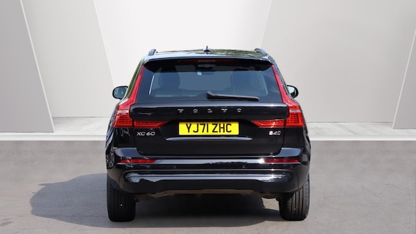 Used Volvo XC60 2021 for sale - 75334216: Photo 7
