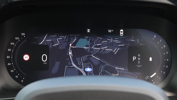 Used Volvo XC40 2025 for sale - 76188550: Photo 11
