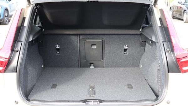 Used Volvo XC40 2025 for sale - 76188550: Photo 13