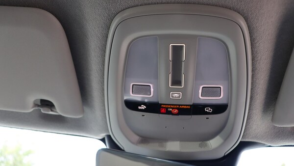 Used Volvo XC40 2025 for sale - 76188550: Photo 28