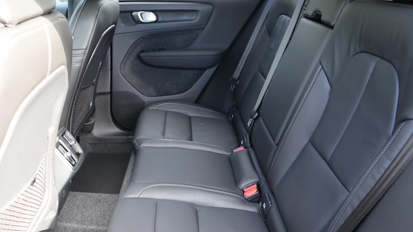 Used Volvo XC40 2025 for sale - 76188550: Photo 33
