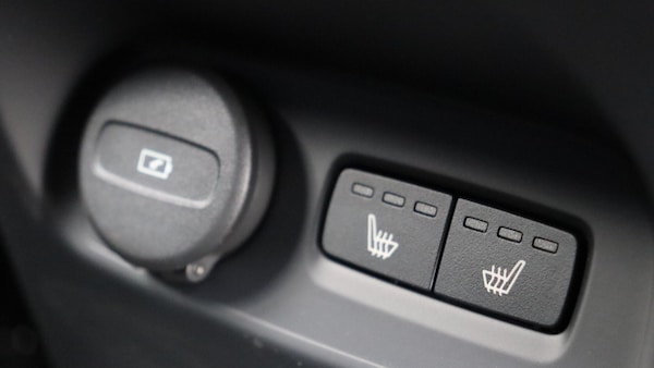 Used Volvo XC40 2025 for sale - 76188550: Photo 43