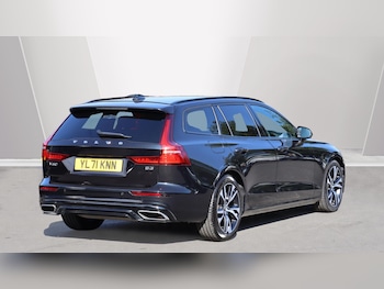 Used Volvo V60 2021 for sale - 75507362: Photo
