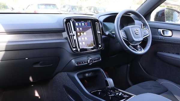 Used Volvo XC40 2025 for sale - 76259668: Photo 14