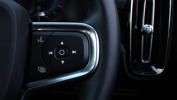 Used Volvo XC40 2025 for sale - 76259668: Photo 22