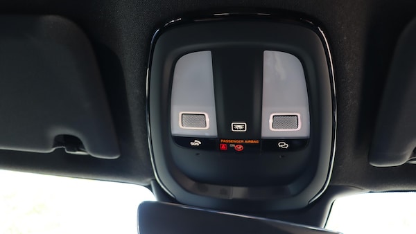 Used Volvo XC40 2025 for sale - 76259668: Photo 28