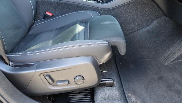 Used Volvo XC40 2025 for sale - 76259668: Photo 30