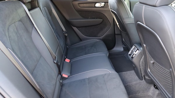 Used Volvo XC40 2025 for sale - 76259668: Photo 6