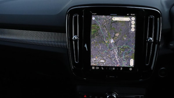 Used Volvo XC40 2025 for sale - 75247451: Photo 31