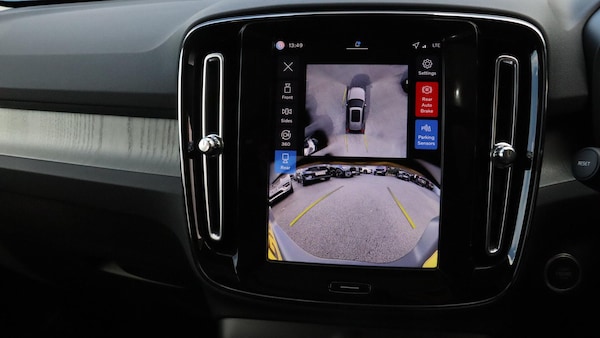 Used Volvo XC40 2025 for sale - 76251237: Photo 19