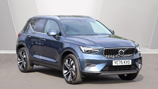 Used Volvo XC40 2025 for sale - 76251237: Photo 1