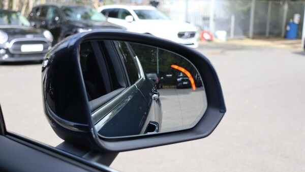 Used Volvo XC40 2025 for sale - 76251237: Photo 32