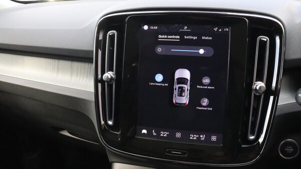 Used Volvo XC40 2025 for sale - 76251237: Photo 40