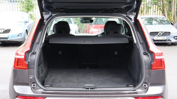 Used Volvo XC60 2022 for sale - 75224590: Photo 13