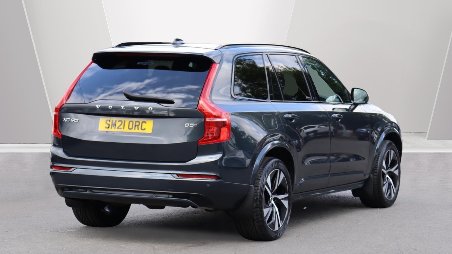 Used Volvo XC90 2021 for sale - 76059608: Photo 2