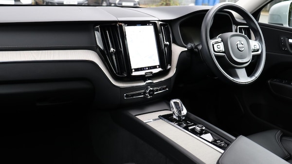 Used Volvo XC60 2022 for sale - 76159210: Photo 14