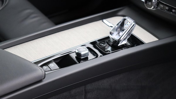 Used Volvo XC60 2022 for sale - 76159210: Photo 26