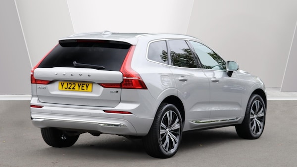 Used Volvo XC60 2022 for sale - 76159210: Photo 2