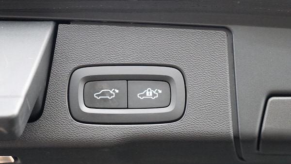 Used Volvo XC60 2022 for sale - 76159210: Photo 35